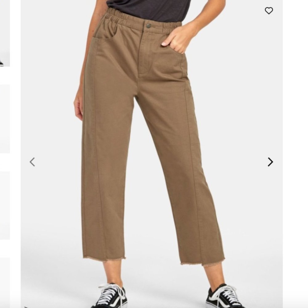 RVCA Out Going high rise cropped pant size M